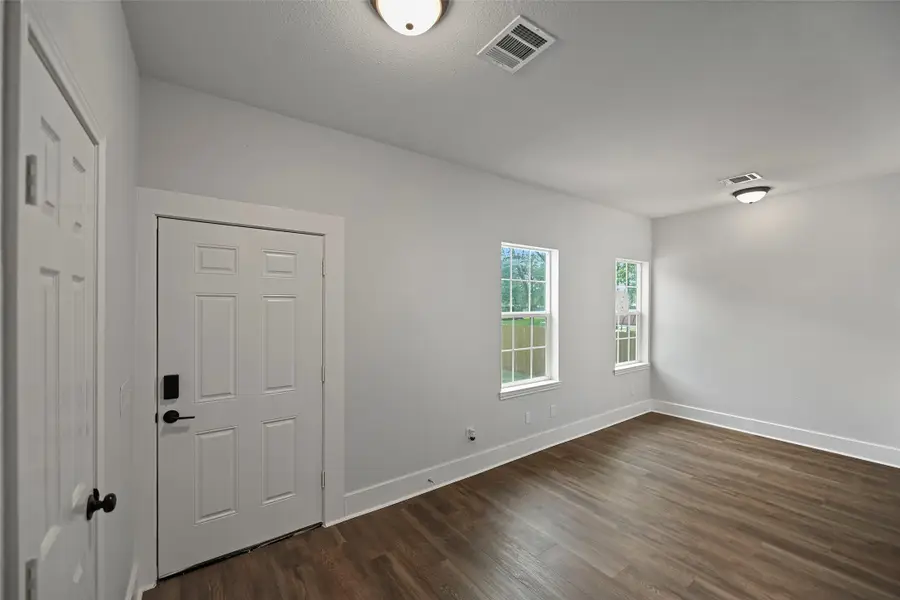 17507 Wild Oak Drive, Houston, TX 77090 - Image #3