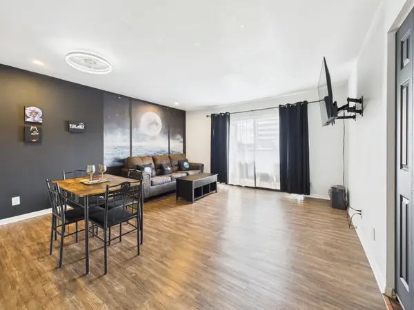 2814 S Bartell Drive #32, Houston, TX 77054