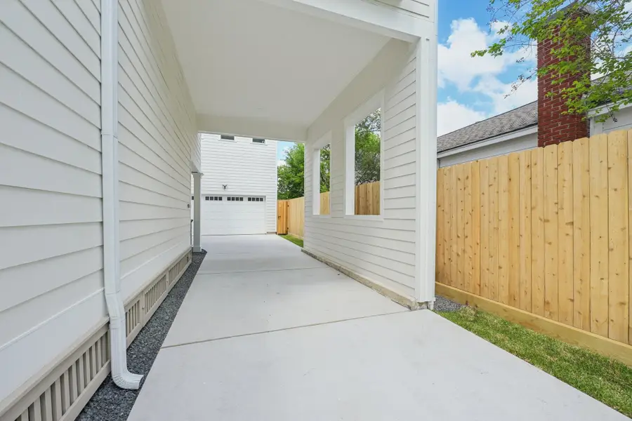 1119 E 7th 1/2 Street, Houston, TX 77009 - #3