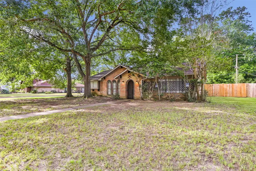 1770 Woodway Drive, Woodbranch, TX 77357 - #2