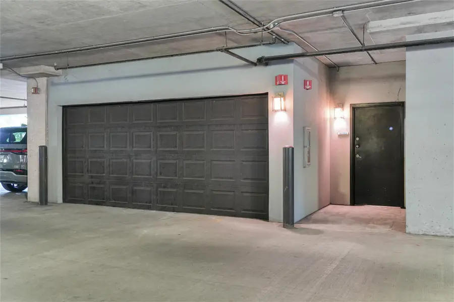2000 Bagby Street #2401, Houston, TX 77002 - #3