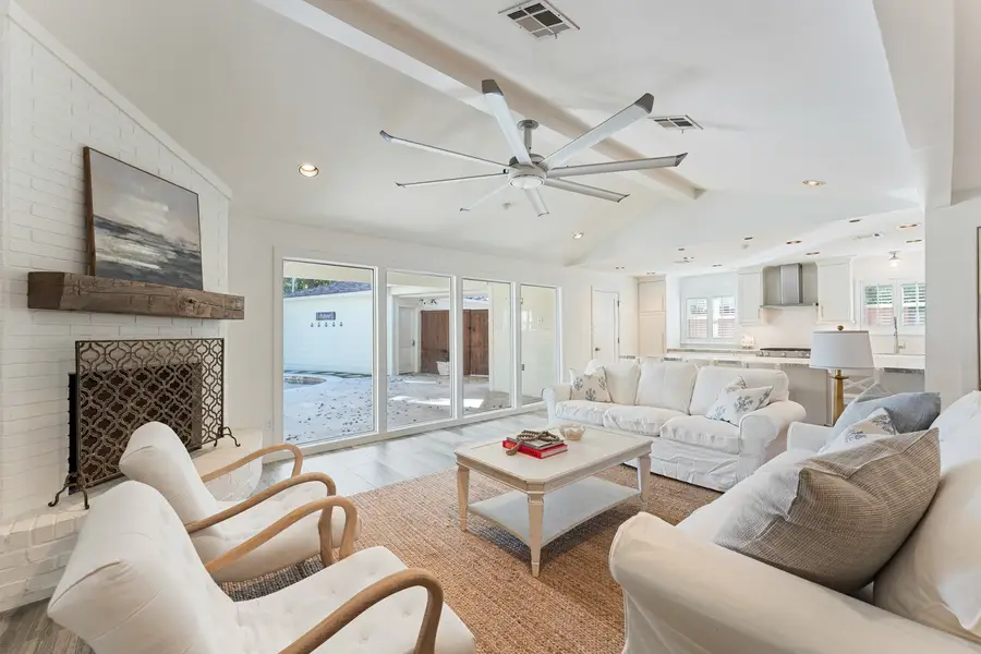 10703 Deerwood Road, Houston, TX 77042 - Image #3