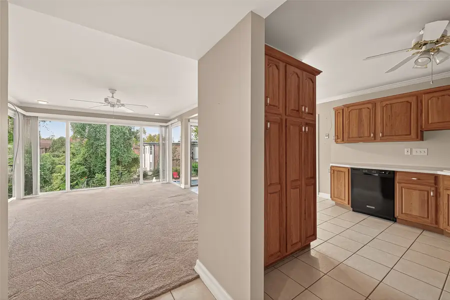 8211 Katy Freeway #19, Houston, TX 77024 - Image #3