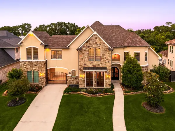 915 Windsor Woods Lane, Katy, TX 77494