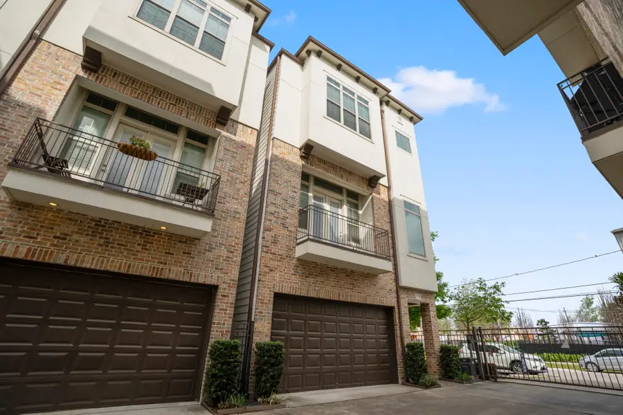 1032 W 26th Street #D, Houston, TX 77008 - #3