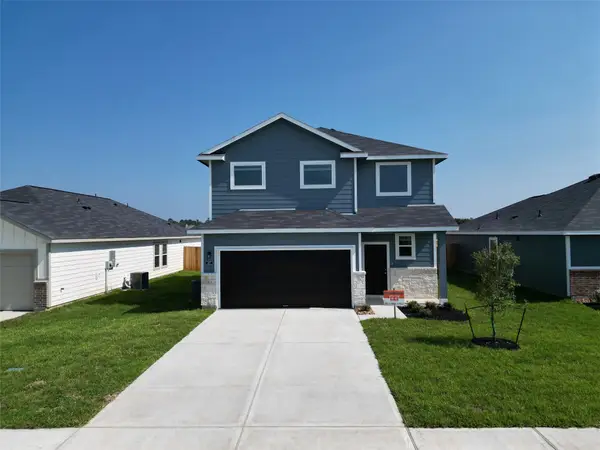 400 Cedar Chase Court, Dayton, TX 77535