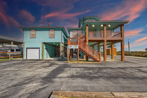 1127 County Road 299, Sargent, TX 77414