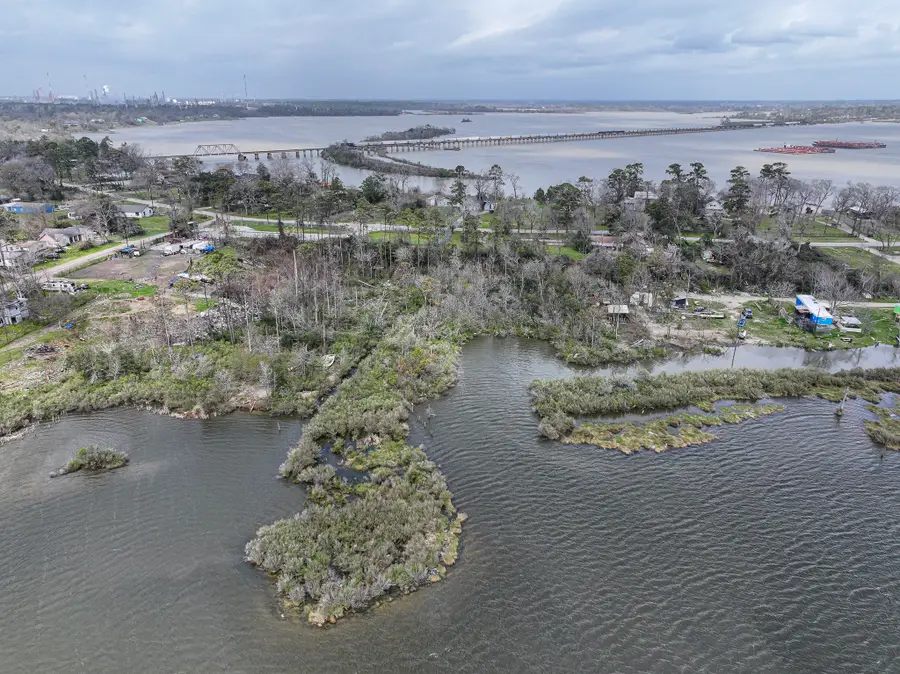 17202 Meadowbrook Drive, Channelview, TX 77530 - #3