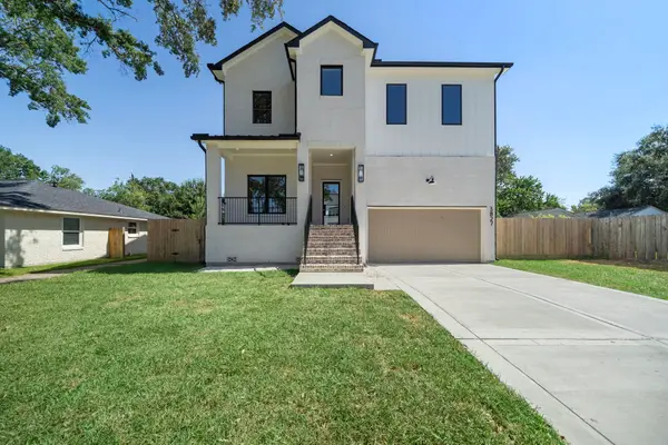 4009 Newshire Drive, Houston, TX 77025
