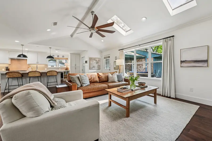 11403 Valley Spring Drive, Houston, TX 77043 - #2