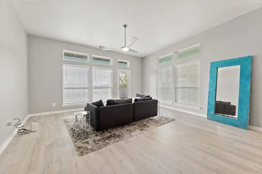 709 N Bayshore Drive, La Porte, TX 77571 - #3