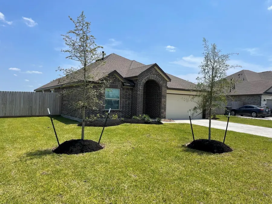 7419 Hillside Avenue, Monterey Belvieu, TX 77523 - Image #3