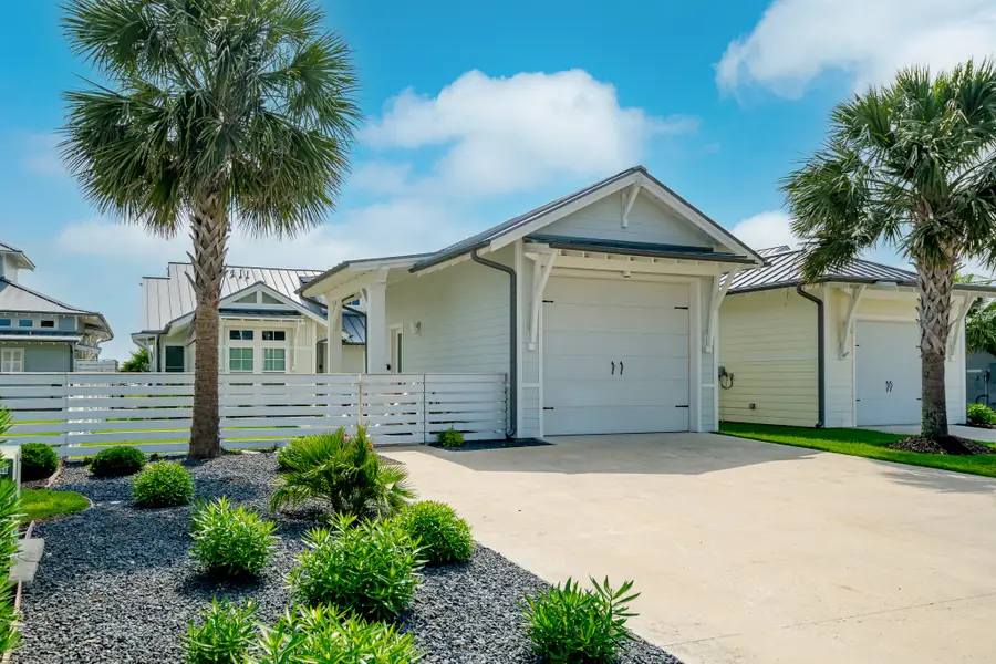 118 Reserve Lane, Rockport, TX 78382 - Image #2