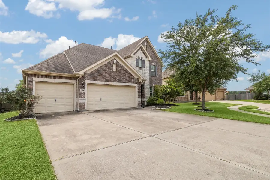 2506 Solitude, Deer Park, TX 77536 - Image #2