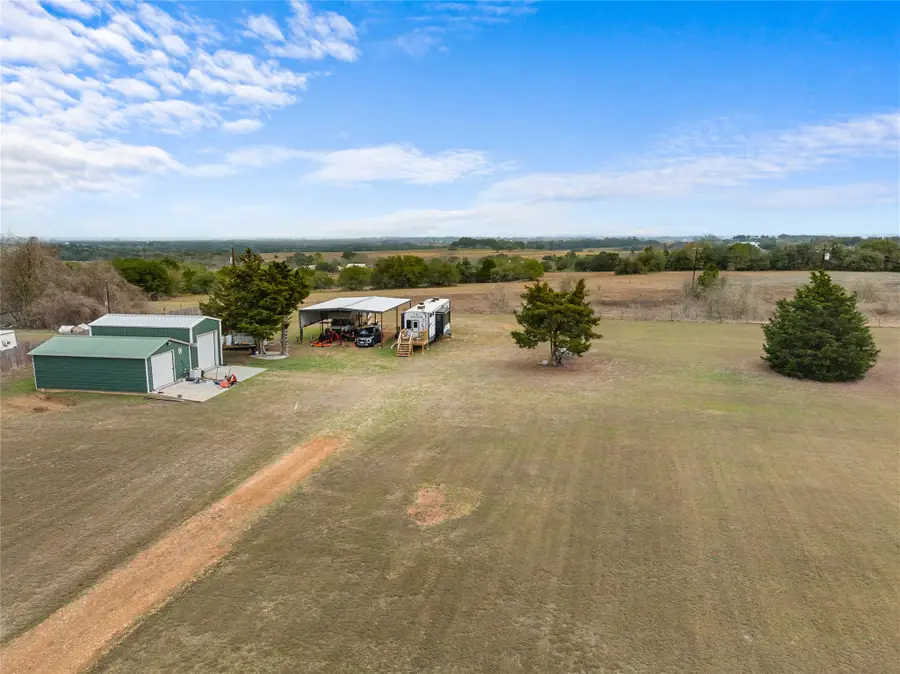 964 E Fm 389, Round Top, TX 78954 - Image #3