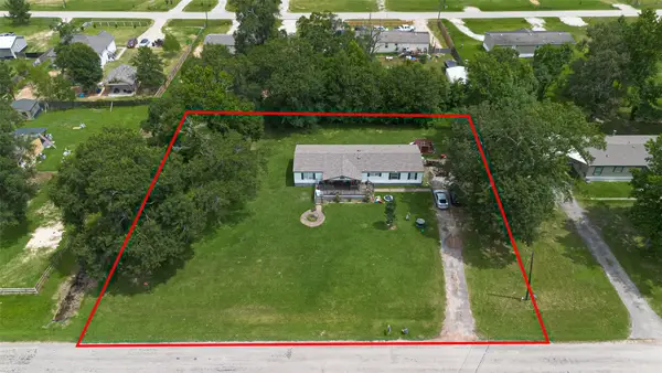 21625 County Road 37492, Cleveland, TX 77327