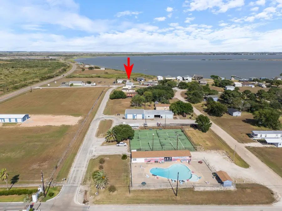 2749 W Bayshore Drive, Palacios, TX 77465 - #3