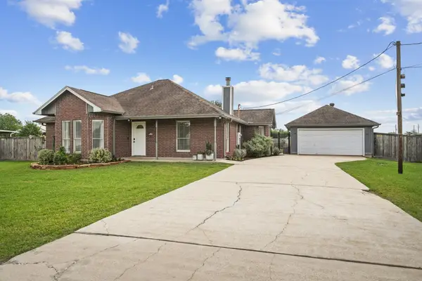 3603 Lone Pine Drive, Santa Fe, TX 77510