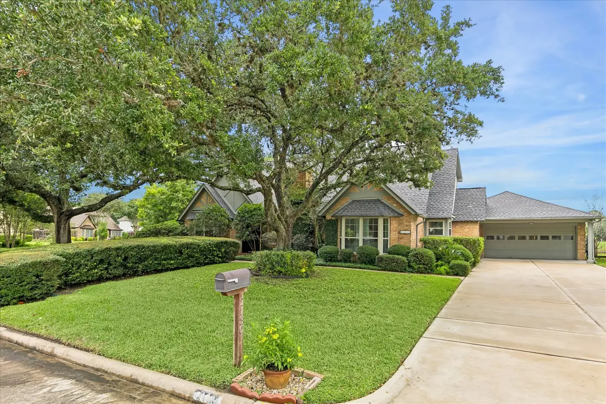 2130 Masters Lane, Missouri City, TX 77459 - #1