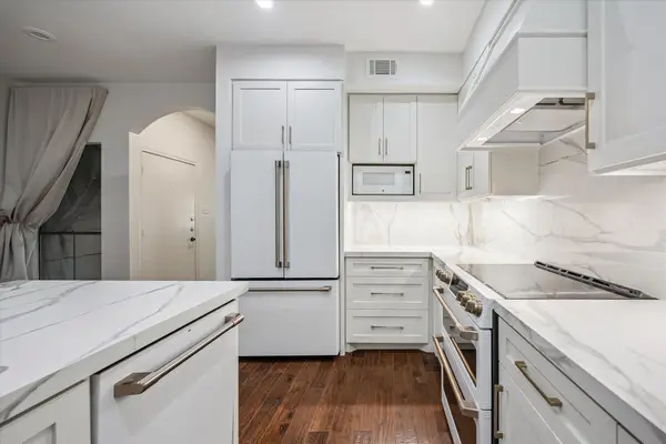 11711 Memorial Drive #47, Houston, TX 77024