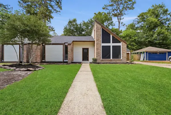 1907 Tangle Lake Drive, Houston, TX 77339