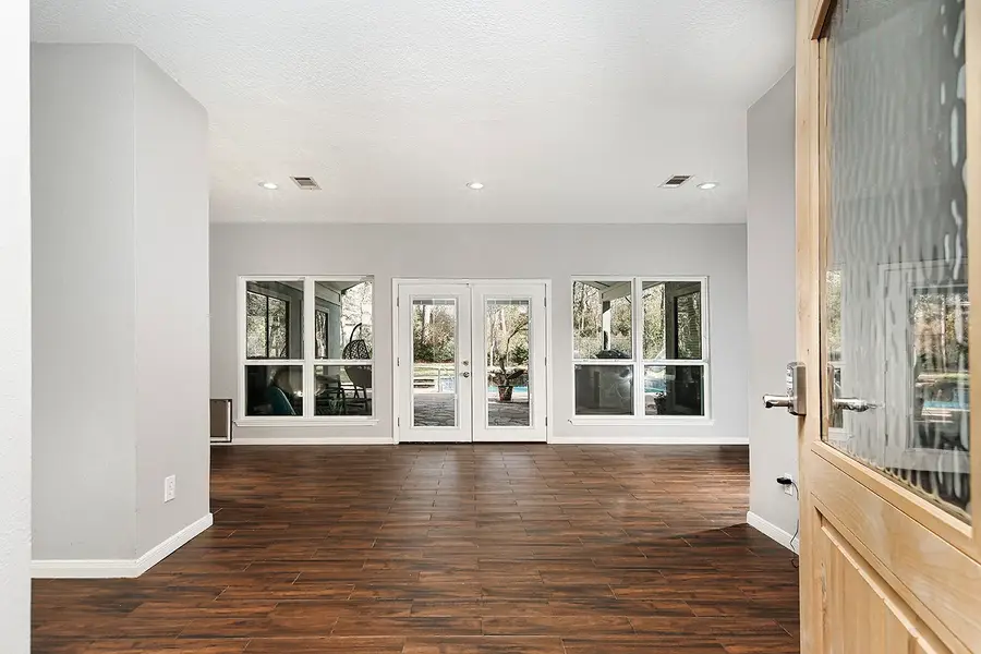 44 Lake Forest Circle, Conroe, TX 77384 - #3