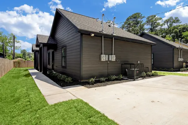 5624 Kittridge Street, Houston, TX 77028