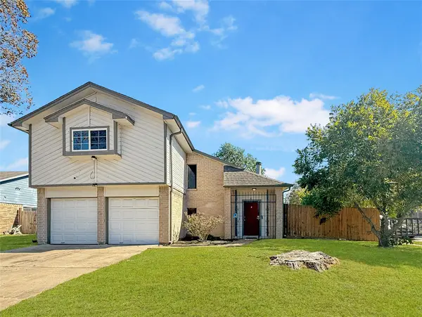 15915 Maczali Court, Houston, TX 77489