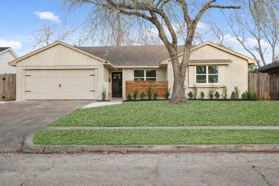10903 Dunlap Street, Houston, TX 77096 - #2