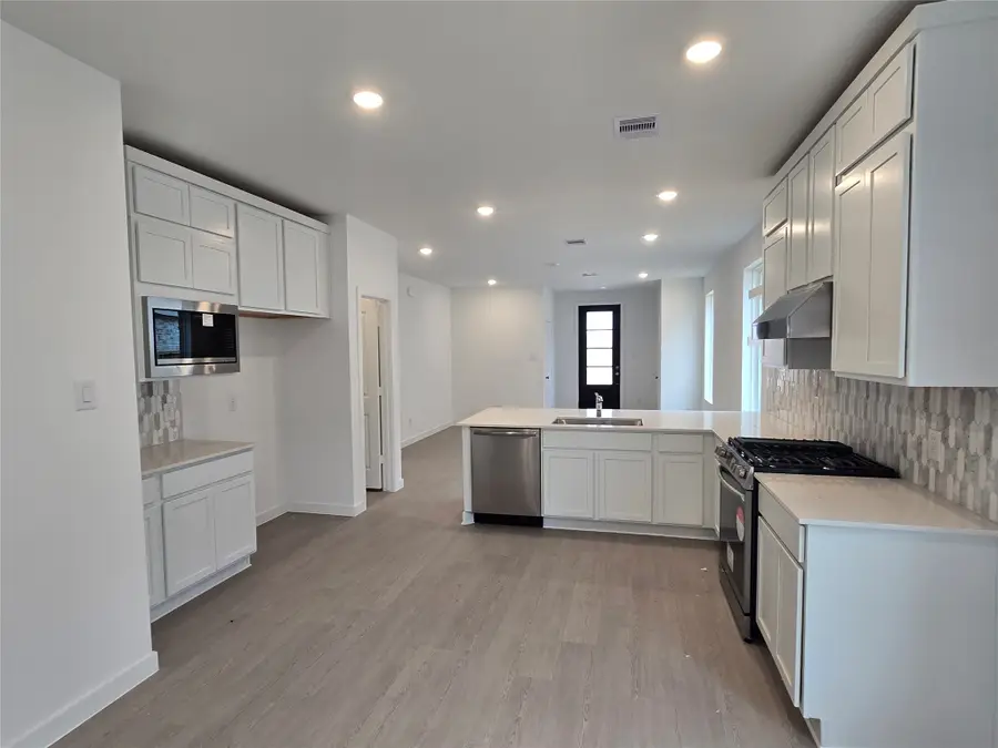 1031 Blue Stone Drive, Beasley, TX 77417 - Image #3