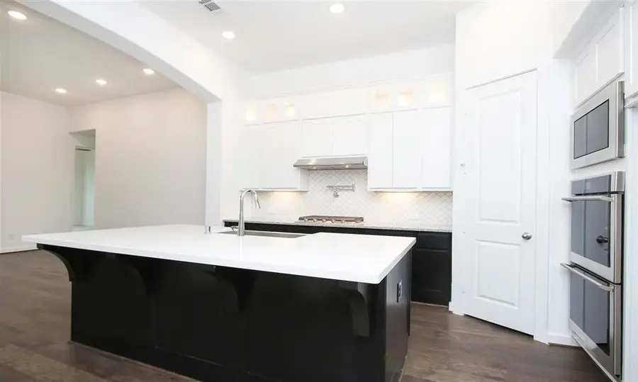 9634 Wright Drive, Manvel, TX 77578 - Image #2