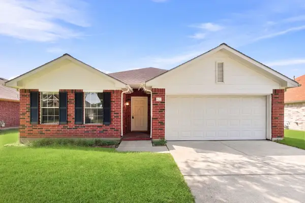 822 N Vista Drive, Houston, TX 77073