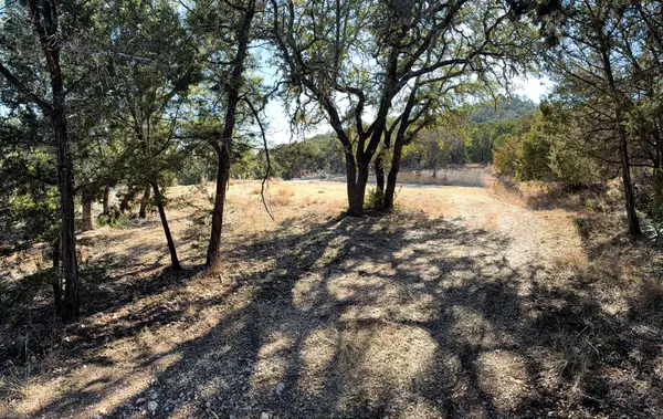 1392 Johnson Road, Canyon Lake, TX 78133