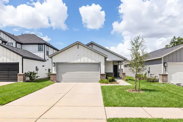 1902 Whispering River Drive, Missouri City, TX 77489