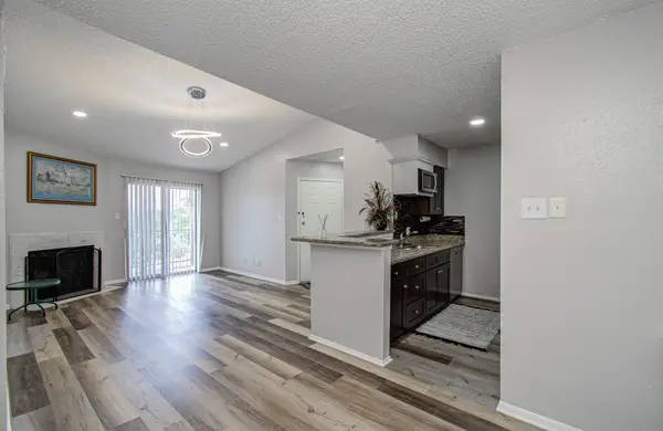 10101 S Gessner Road #405, Houston, TX 77071