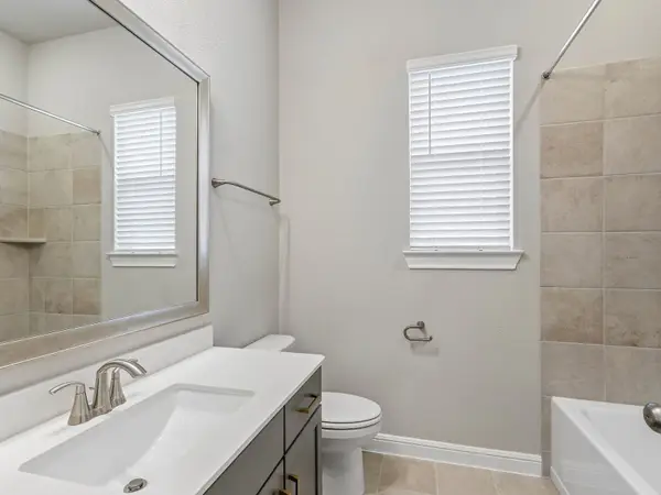 3018 Clapbread Lane, Rosenberg, TX 77471