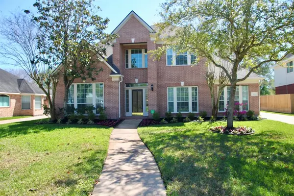 3410 Farnham Circle, Pearland, TX 77584