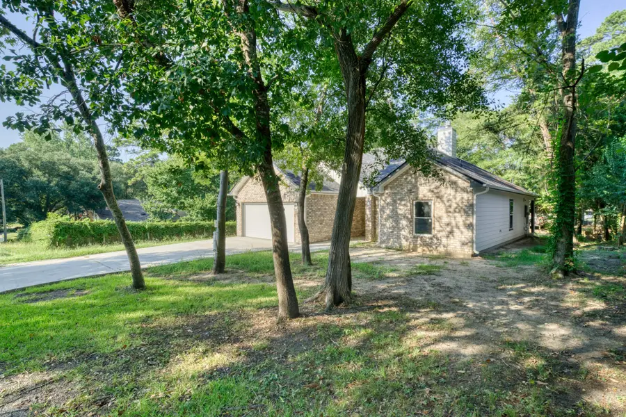 1112 Holly Springs, Huntsville, TX 77320 - #3
