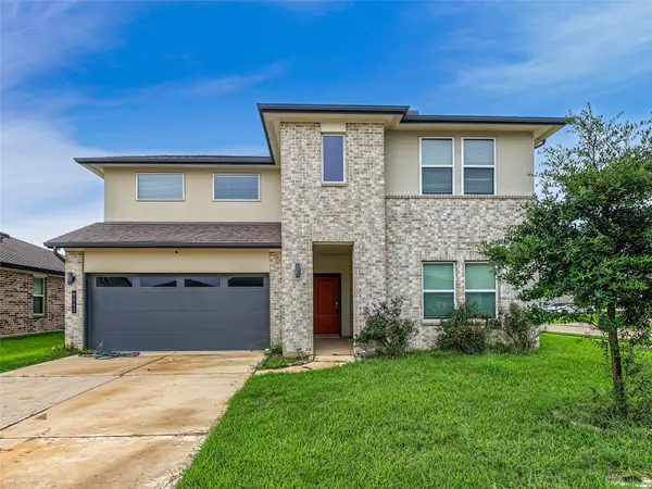8043 Milam Lane, Rosharon, TX 77583