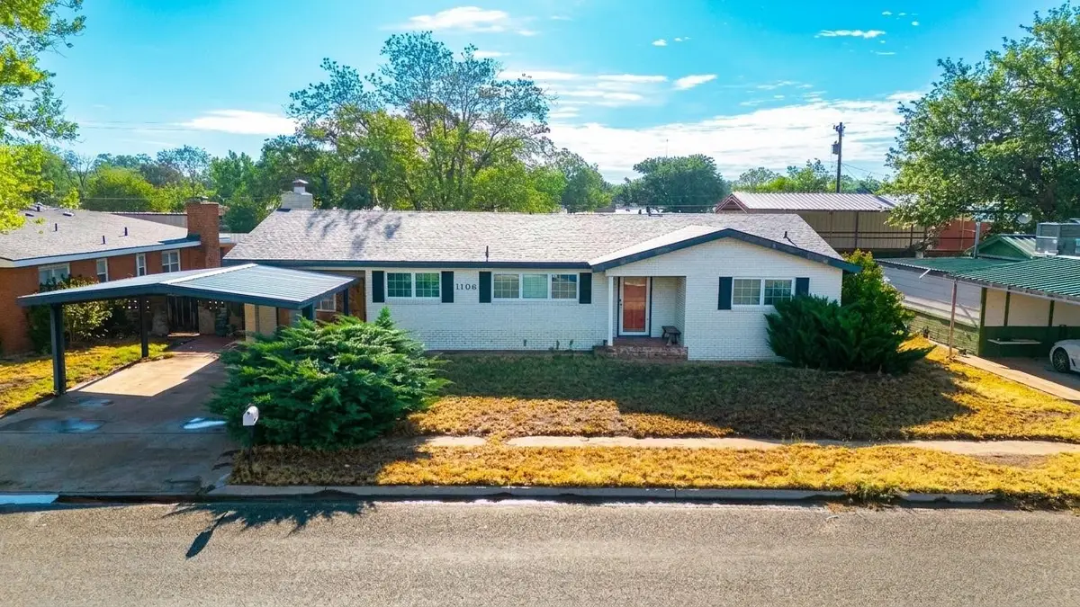 1106 N Avenue F, Denver City, TX 79323 - #1