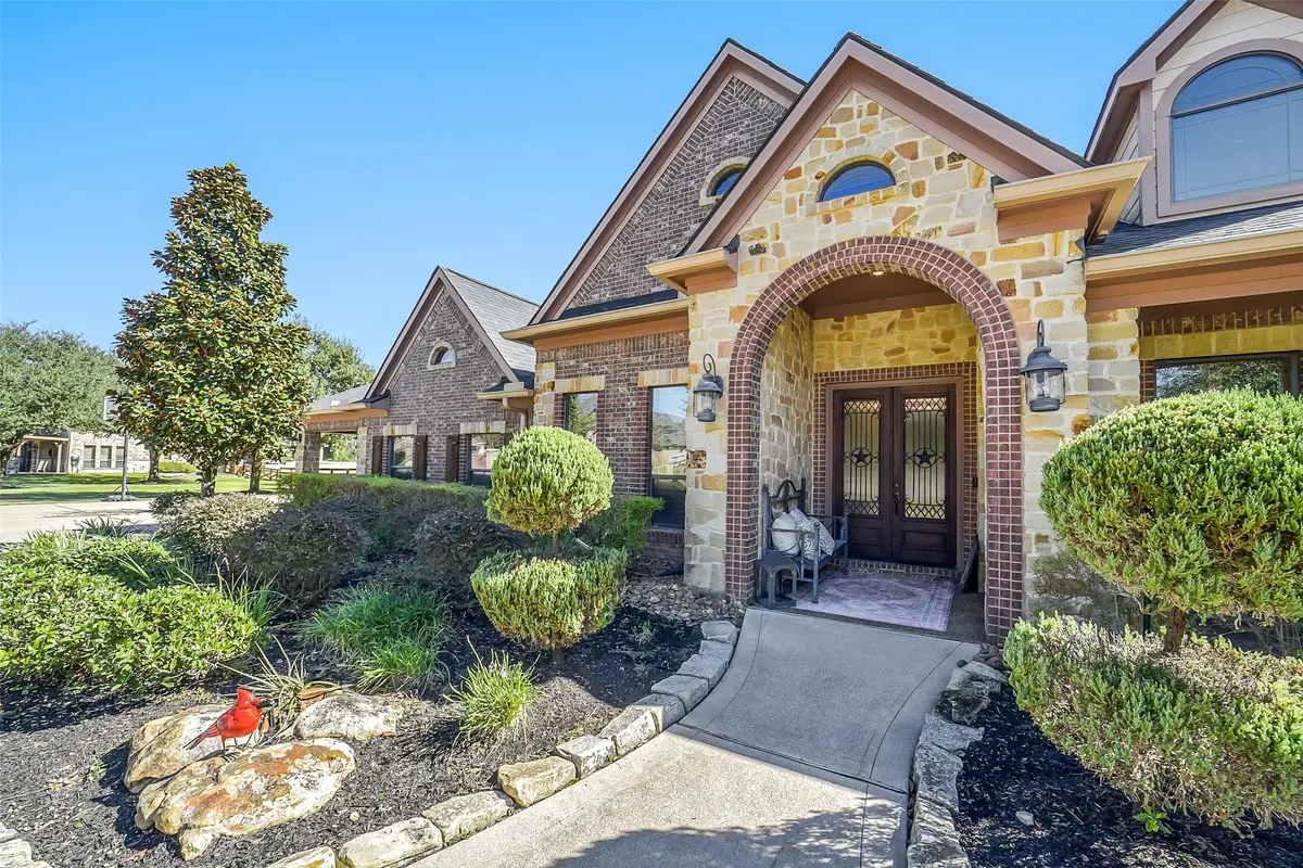 22114 E Meadowhurst Circle E, Tomball, TX 77377 - Image #1