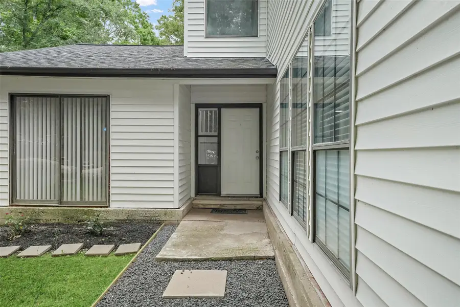 18009 Split Oak Circle, New Caney, TX 77357 - Image #3