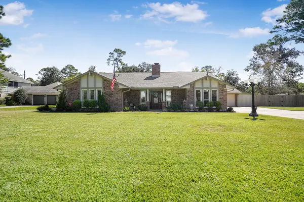 1006 Castle Hill Trail, Houston, TX 77339