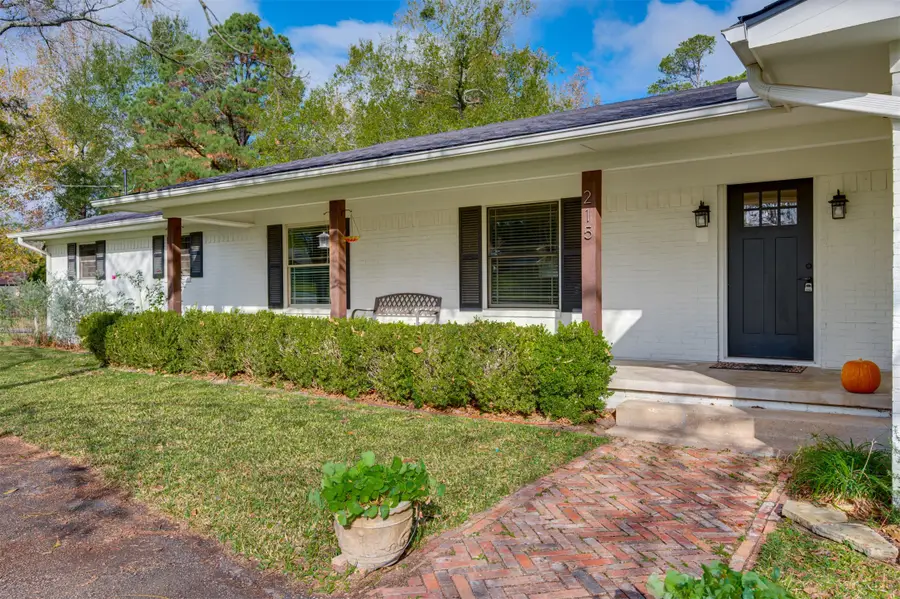 215 Perryman Road, Lindale, TX 75771 - Image #2