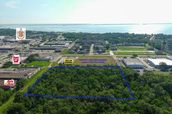 1200 Block S 2nd Street, La Porte, TX 77571