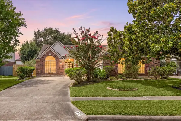 15107 Berkshire Green Drive, Houston, TX 77083