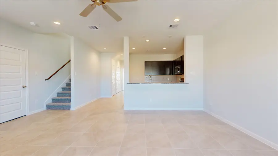 16693 Eastchase Street, Montgomery, TX 77316 - Image #2