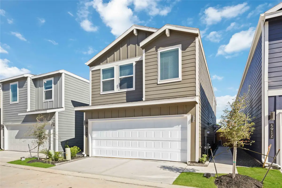 3302 Willshire Stone Street, Houston, TX 77091 - Image #1