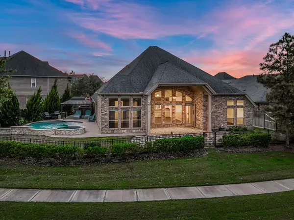 18610 Winterton Cliff Court, Cypress, TX 77429