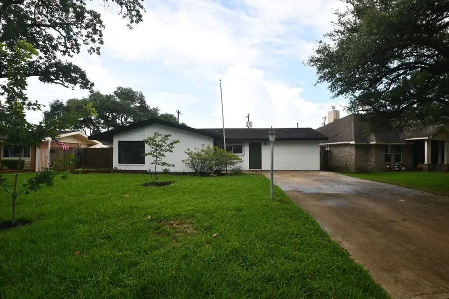 2431 Bayou Drive, League City, TX 77573 - #2